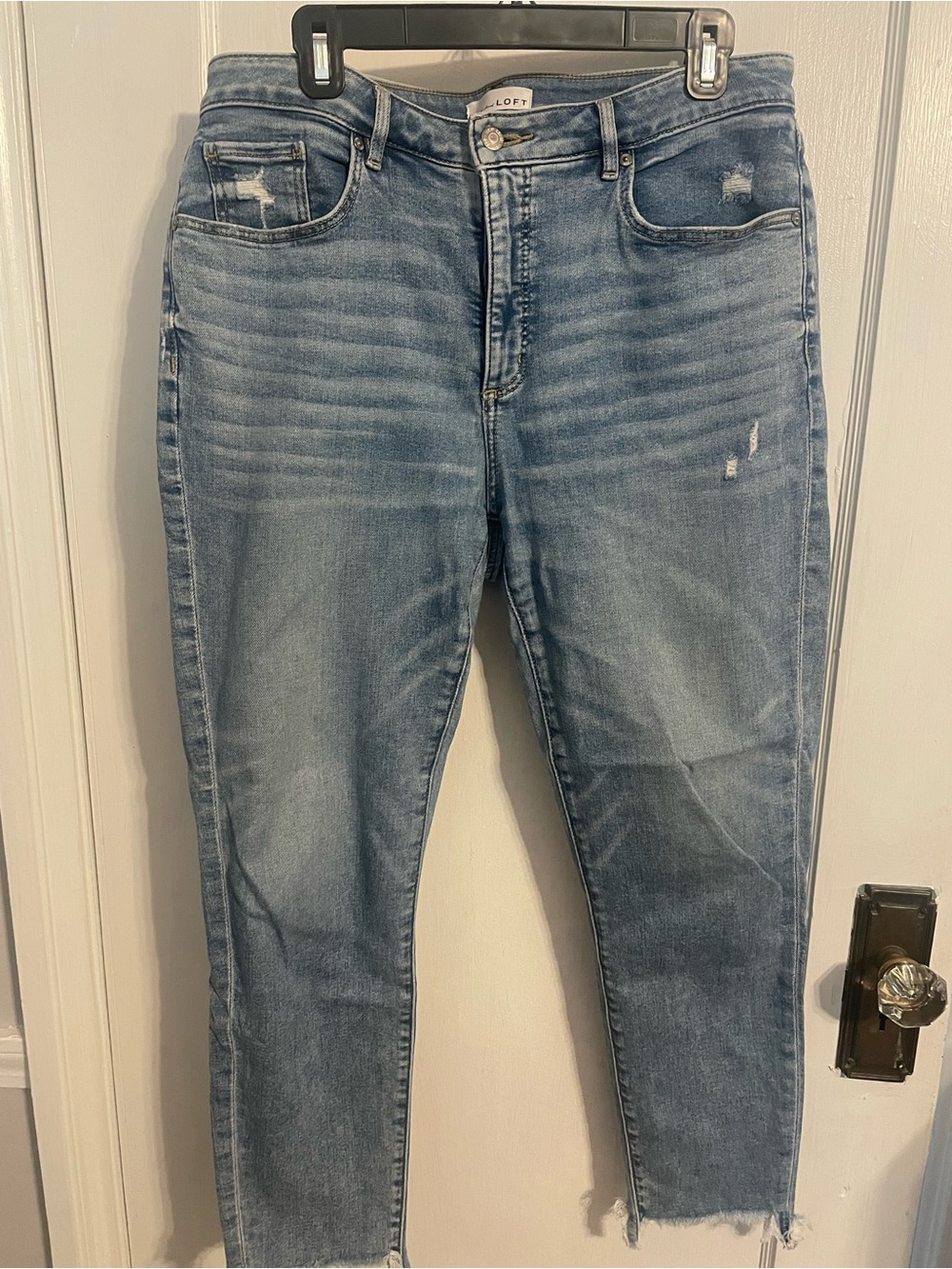 LOFT Light Blue Distressed Ankle Skinny Jeans